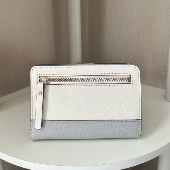 Kate Spade Wallet - Picture 2 of 4